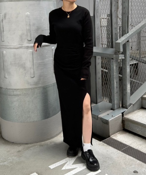 FIG&VIPER（フィグアンドバイパー）の「リブニットスリットギャザーロングワンピース（ワンピース・レディース・ブラック/モカ/ネイビー・FREE）」の20枚目の写真