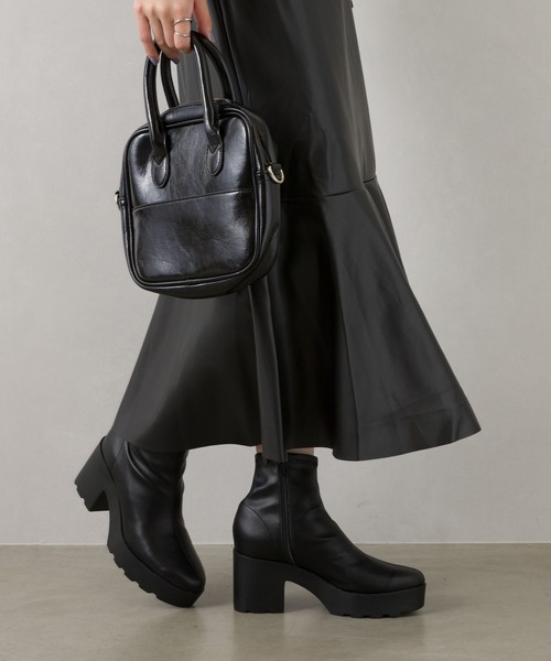 SpRay（スプレイ）の「厚底ストレッチショートブーツ（ブーツ・レディース・ブラック/ブラウン/アイボリー・MEDIUM/LARGE）」の11枚目の写真