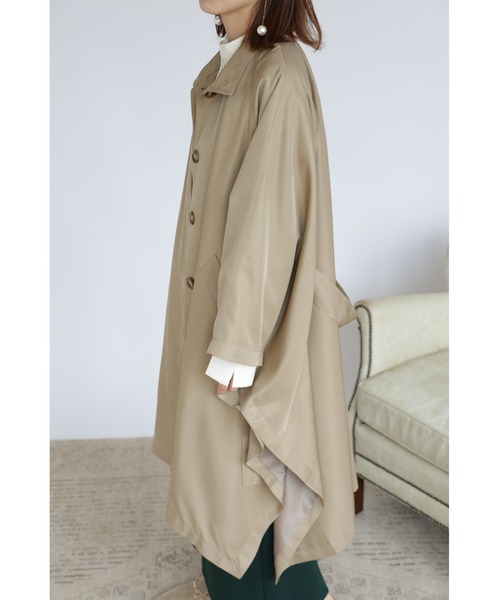 &. NOSTALGIA（アンドドットノスタルジア）の「【ZOZO限定】スクエアポンチョコート（トレンチコート・レディース・ブラック/ベージュ・FREE）」の16枚目の写真