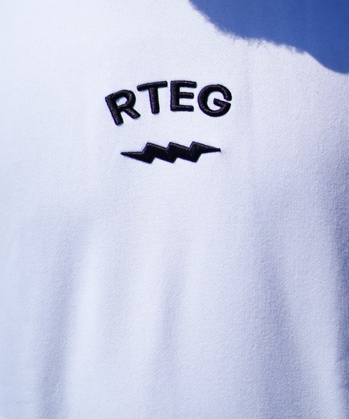 adamsJUGGLER（アダムスジャグラー）の「R.T.E.Gアイコンスウェット 