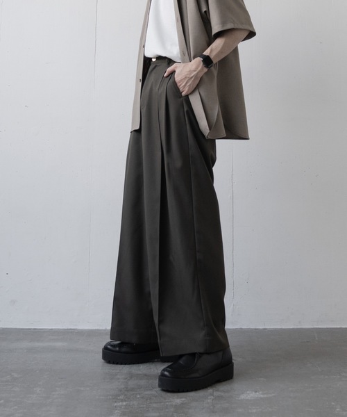 CASPER JOHN（キャスパージョン）の「Daddy slacks/ダディスラックス（スラックス・メンズ・オリーブ/ブラック/ネイビー・SMALL/MEDIUM/LARGE）」の3枚目の写真