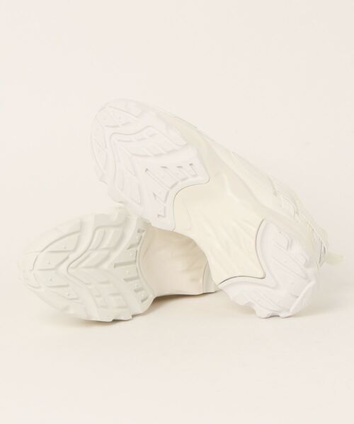 NIKE(ナイキ)の「【NIKE】ウィメンズ TC 7900(スニーカー・レディース・ホワイト・23/24/25)」の2枚目の写真