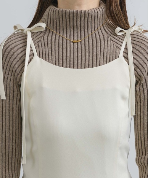 NEUNA(ヌナ)の「【大人のフレアな落ち感。】フレアリボンウエストギャザーロングワンピース(ワンピース・レディース・ブラウン/アイボリー/ブラック・SMALL/MEDIUM/LARGE)」の4枚目の写真