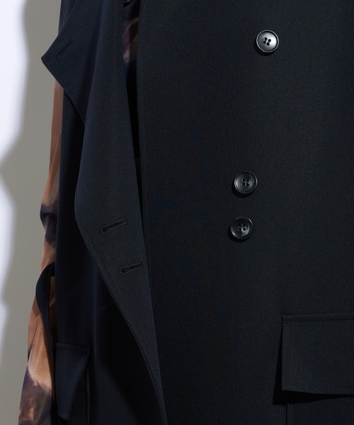 Lui's（ルイス）の「アシメボタンロングジレ（ベスト・レディース・オフホワイト/ブラック・FREE）」の18枚目の写真