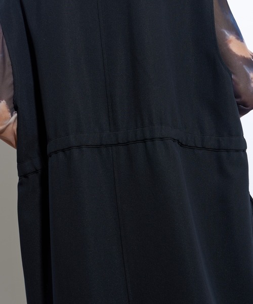 Lui's（ルイス）の「アシメボタンロングジレ（ベスト・レディース・オフホワイト/ブラック・FREE）」の19枚目の写真