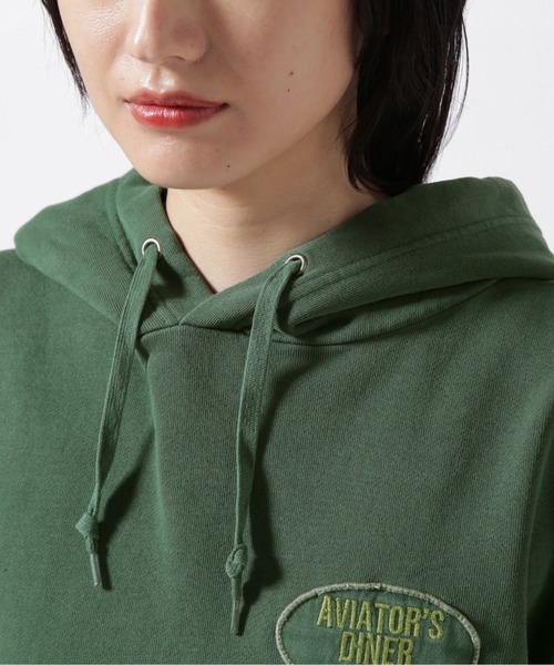 AVIREX（アヴィレックス）の「《直営店限定》WEST COAST FADE WASH PULLOVER PARKA/ ウエストコースト フェイドウォッシュ プルオーバーパーカー（パーカー・レディース・ブラック/ダークグリーン系/その他3・F）」の19枚目の写真