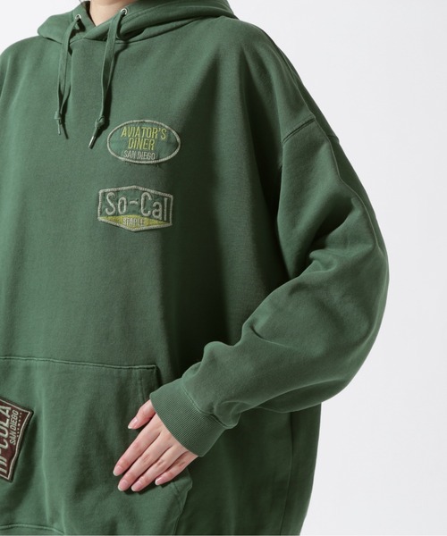 AVIREX（アヴィレックス）の「《直営店限定》WEST COAST FADE WASH PULLOVER PARKA/ ウエストコースト フェイドウォッシュ プルオーバーパーカー（パーカー・レディース・ブラック/ダークグリーン系/その他3・F）」の20枚目の写真