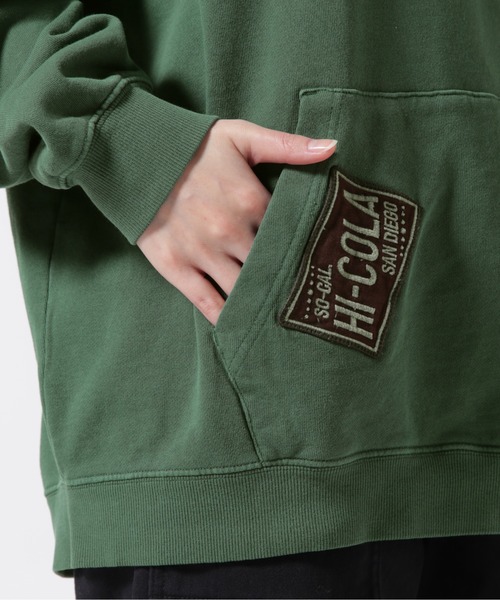 AVIREX（アヴィレックス）の「《直営店限定》WEST COAST FADE WASH PULLOVER PARKA/ ウエストコースト フェイドウォッシュ プルオーバーパーカー（パーカー・レディース・ブラック/ダークグリーン系/その他3・F）」の21枚目の写真