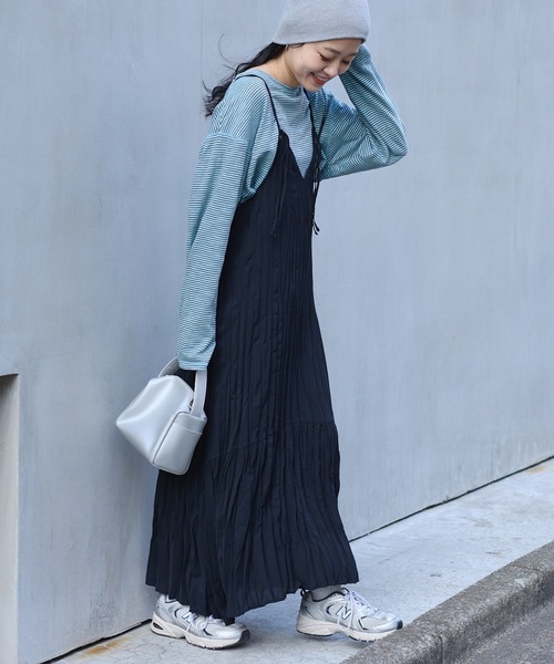 CIAOPANIC TYPY（チャオパニックティピー）の「アソートキャミワンピース（ワンピース・レディース・ブラック/ホワイト/チャコールグレー・ONE SIZE）」の3枚目の写真