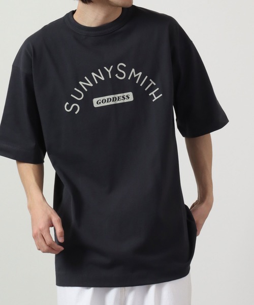Sunny Smith(サニースミス)の「Sunnysmith へビーオンス Cool Smith ロゴプリント Tシャツ 半袖(Tシャツ/カットソー・メンズ・チャコールグレー/オフホワイト/レッド・M/L)」の17枚目の写真