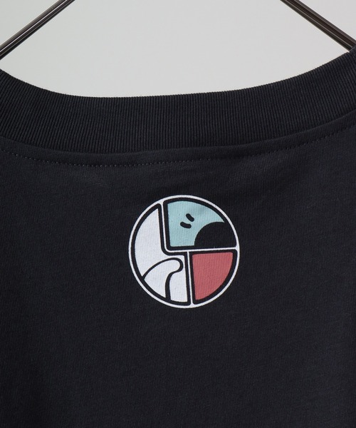 Sunny Smith(サニースミス)の「Sunnysmith へビーオンス Cool Smith ロゴプリント Tシャツ 半袖(Tシャツ/カットソー・メンズ・チャコールグレー/オフホワイト/レッド・M/L)」の16枚目の写真