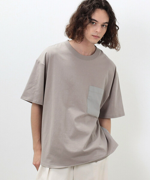 Purple&Yellow(パープルアンドイエロー)の「布帛切替 バックロゴプリント Tシャツ(Tシャツ/カットソー・メンズ・グレイッシュベージュ/グリーン/サックスブルー/ブラック/ホワイト・S/L/M)」の18枚目の写真