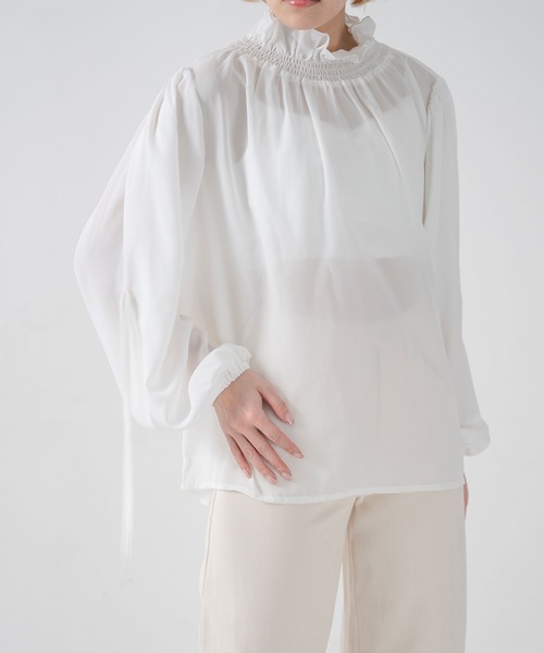 qumerry.（キュメリ）の「袖ボリュームシャツ（シャツ/ブラウス・レディース・ブラック/ホワイト・FREE）」の14枚目の写真