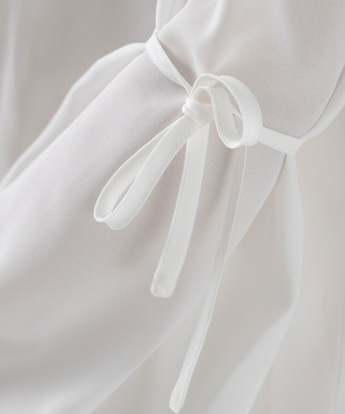 qumerry.（キュメリ）の「袖ボリュームシャツ（シャツ/ブラウス・レディース・ブラック/ホワイト・FREE）」の20枚目の写真