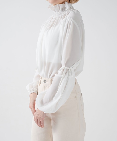 qumerry.（キュメリ）の「袖ボリュームシャツ（シャツ/ブラウス・レディース・ブラック/ホワイト・FREE）」の10枚目の写真