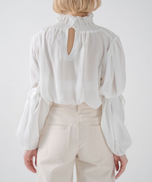 qumerry.（キュメリ）の「袖ボリュームシャツ（シャツ/ブラウス・レディース・ブラック/ホワイト・FREE）」の12枚目の写真