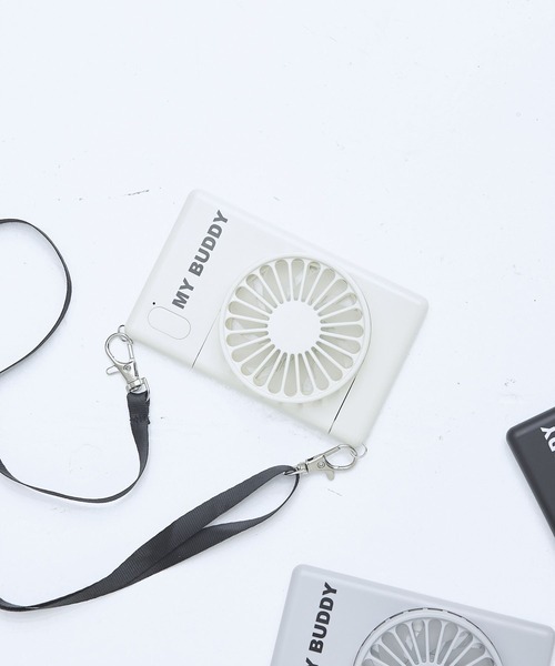 LOWRYS FARM（ローリーズファーム）の「モバイルファン　193352（その他雑貨・キッズ・グレー/ブラック/アイボリー・FREE）」の2枚目の写真