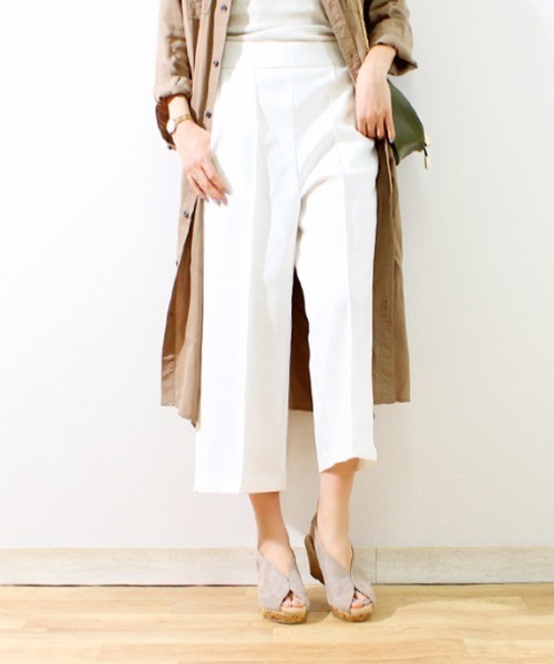 Piedi Nudi（ピエディヌーディ）の「美脚Vカットデザイン ウェッジソールサンダル（サンダル・レディース・グレイッシュベージュ/ラベンダー/キャメル/イエロー/ブラック/ネイビー/ダークベージュ/カーキ・S/M/L/LL）」の19枚目の写真