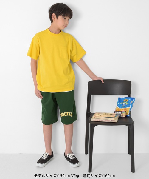 GLAZOS（グラソス）の「スムース・カレッジロゴプリントハーフパンツ（その他パンツ・キッズ・オレンジ/グリーン/ブラック・140cm/150cm/160cm/170cm）」の15枚目の写真