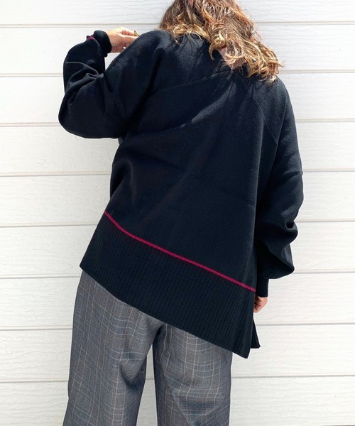 Q（キュー）の「オーバーVネックカーデ（カーディガン/ボレロ・レディース・グレー/ブラック・MEDIUM）」の6枚目の写真