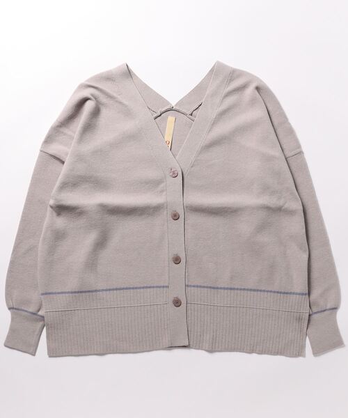 Q（キュー）の「オーバーVネックカーデ（カーディガン/ボレロ・レディース・グレー/ブラック・MEDIUM）」の10枚目の写真