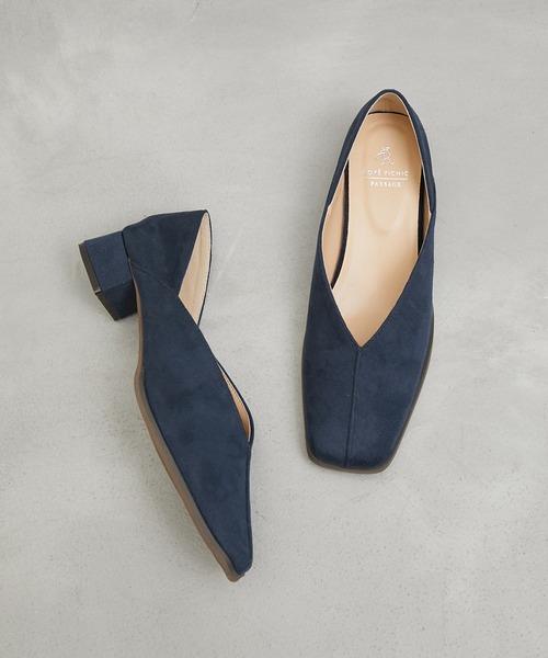 ROPE' PICNIC（ロペピクニック）の「スクエアトゥセンターシーム甲深バブーシュ（パンプス・レディース・ブラック系その他/ブラック/ネイビー/キナリ・23.0cm/23.5cm/24.0cm/24.5cm/25.0cm）」の21枚目の写真