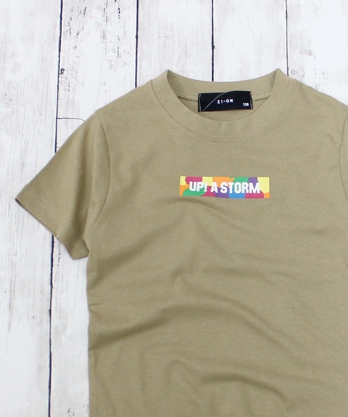 ZI-ON(ジーオン)の「ボックスロゴプリント半袖Tシャツ(Tシャツ/カットソー・キッズ・ロイヤルブルー/グリーン/ブラック系その他/ベージュ系その他/レッド/ピンク/ミント/モカ/グレー系その他/ホワイト系その他/ブラウン系その他/ブラック/ブラック系その他2/ベージュ/オフホワイト/杢グレー/ネイビー/ホワイト系その他2/その他3/その他2・100cm/110cm/120cm/130cm/140cm/150cm/160cm)」の12枚目の写真