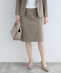 INDIVI（インディヴィ）の「【定番スーツ/洗える/UVケア】ストレッチタックストレートスカート（スーツスカート）」