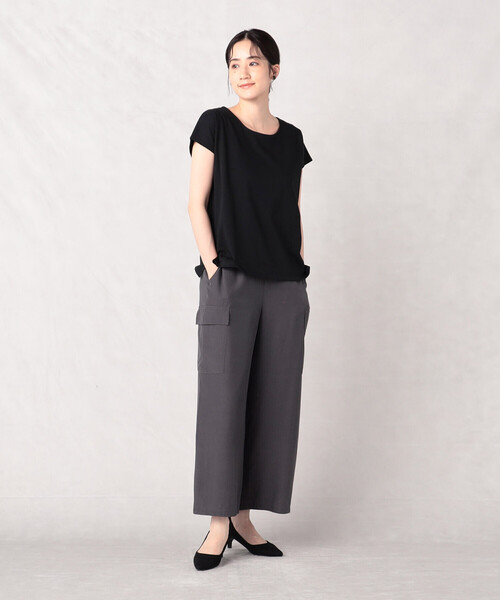 Comme　Ca　Mature（コムサマチュア）の「フレンチスリーブ　カットソー（Tシャツ/カットソー・レディース・ホワイト/ブラック/グレイッシュベージュ・FREE）」の9枚目の写真