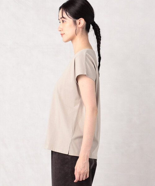 Comme　Ca　Mature（コムサマチュア）の「フレンチスリーブ　カットソー（Tシャツ/カットソー・レディース・ホワイト/ブラック/グレイッシュベージュ・FREE）」の16枚目の写真