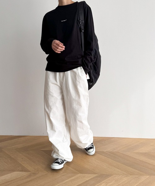 CANAL JEAN（キャナルジーン）の「El mar　standard刺繍ロングTシャツ（Tシャツ/カットソー・レディース・ブラック/ホワイト・ONE SIZE）」の19枚目の写真