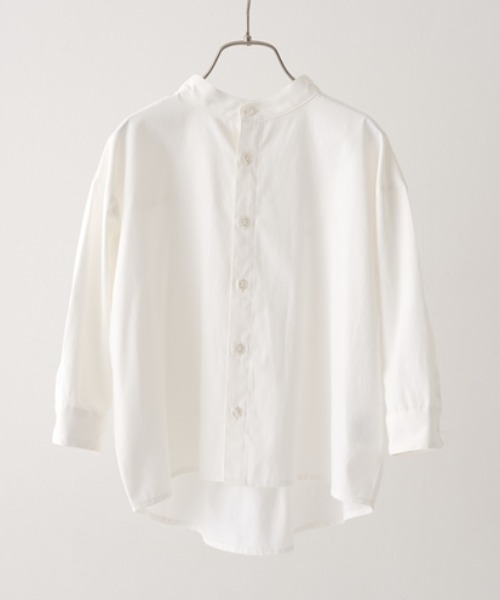 b・ROOM（ビールーム）の「アソートバンドカラービッグシャツ（シャツ/ブラウス・キッズ・ベージュ/ラベンダー/オフホワイト/サックスブルー・120cm/140cm/130cm/150cm/110cm/100cm）」の2枚目の写真