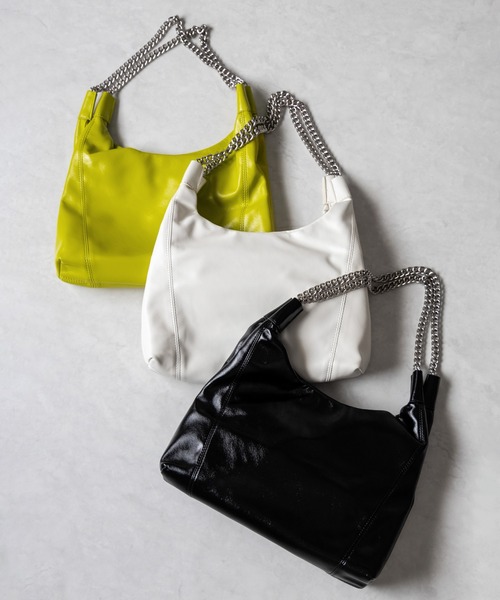 Miiakiis レザーショルダーバック Miiakiis レザーショルダーバック