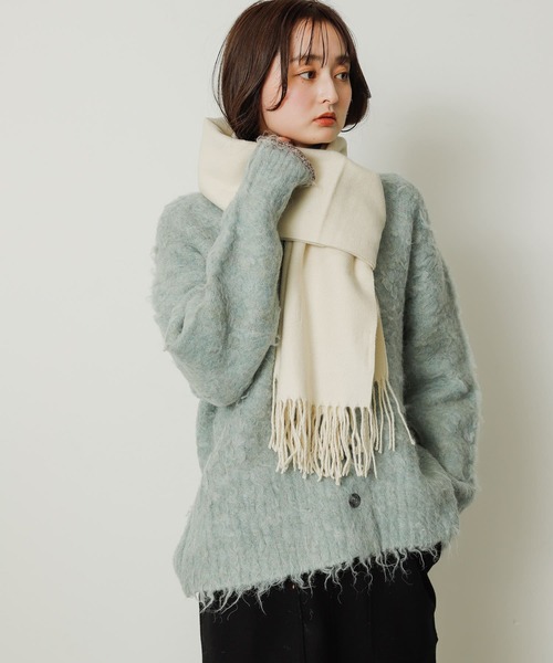 SENSE OF PLACE by URBAN RESEARCH（センスオブプレイスバイアーバンリサーチ）の「『ユニセックス』無地ストール（マフラー・レディース・オレンジ/ブラック/グリーン系その他/アイボリー/チャコールグレー/レッド/ダークブラウン/ライトベージュ/オートミール・ONE）」の13枚目の写真