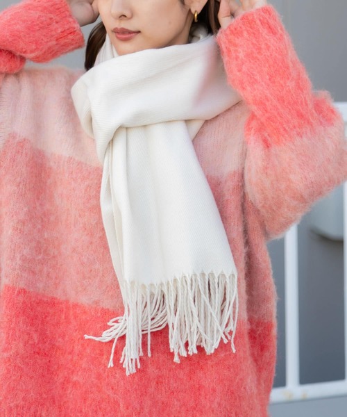 SENSE OF PLACE by URBAN RESEARCH（センスオブプレイスバイアーバンリサーチ）の「『ユニセックス』無地ストール（マフラー・レディース・オレンジ/ブラック/グリーン系その他/アイボリー/チャコールグレー/レッド/ダークブラウン/ライトベージュ/オートミール・ONE）」の15枚目の写真