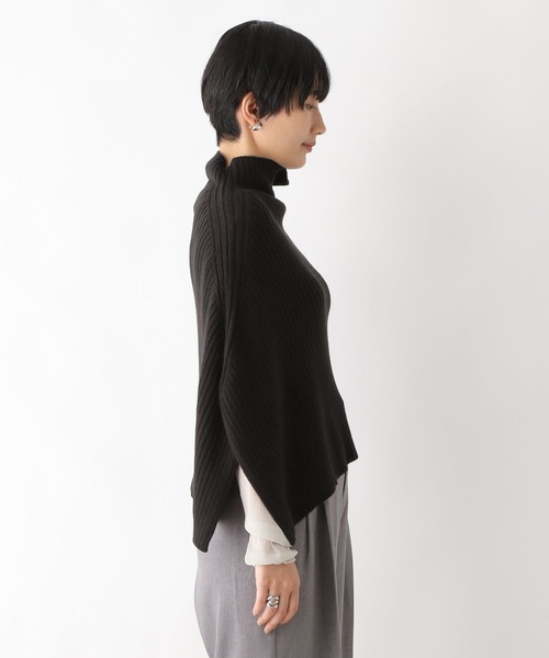 LEPSIM（レプシィム）の「7ゲージケープニットプルオーバー　961213（ニット/セーター・レディース・ブラウン/ブラック・FREE）」の9枚目の写真