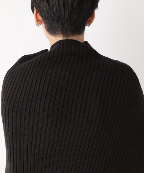 LEPSIM（レプシィム）の「7ゲージケープニットプルオーバー　961213（ニット/セーター・レディース・ブラウン/ブラック・FREE）」の21枚目の写真