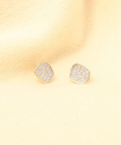 NOLLEY’S(ノーリーズ)の「プチキラプレートピアス(ピアス(両耳用)・レディース・ゴールド・FREE)」の4枚目の写真