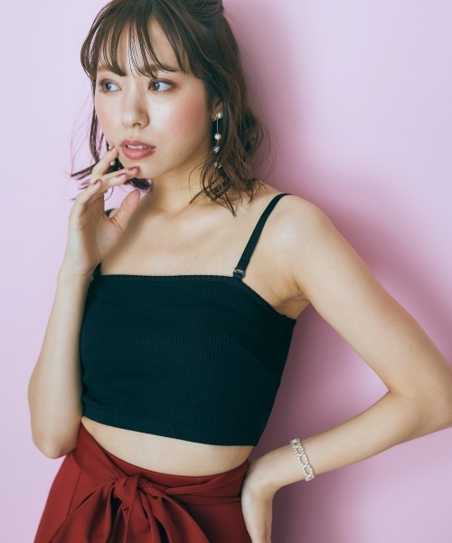 marun（マルン）の「＜大きいサイズ＞  チューブトップ　marun（キャミソール・レディース・オフホワイト/ブラック・3L/L/4L/5L/LL）」の2枚目の写真