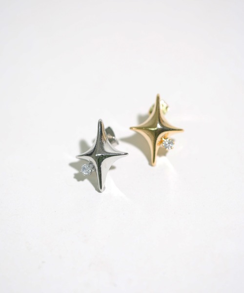 HALEY PESCA（ヘーリーペスカ）の「HALEY PESCA/ビジュー付き　Y2K星モチーフピアス（ピアス（両耳用）・レディース・ゴールド/シルバー・FREE）」の8枚目の写真