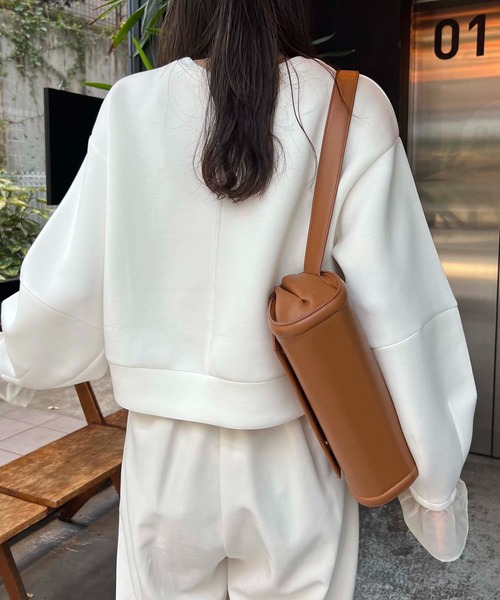 CAPRICIEUX LE'MAGE（カプリシューレマージュ）の「レイヤード風ダンボールプルオーバー（スウェット・レディース・ブラック/グレー/ホワイト・FREE）」の9枚目の写真