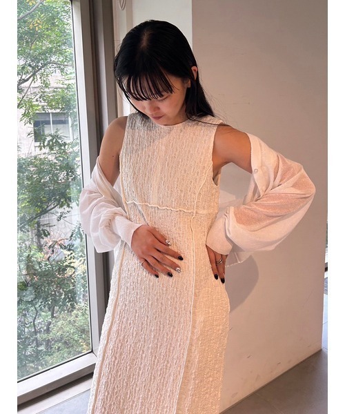 emmi（エミ）の「【emmi atelier】ラメシアーカーディガン（カーディガン/ボレロ・レディース・ブラック/ホワイト/オレンジ・FREE）」の12枚目の写真