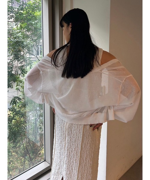 emmi（エミ）の「【emmi atelier】ラメシアーカーディガン（カーディガン/ボレロ・レディース・ブラック/ホワイト/オレンジ・FREE）」の14枚目の写真