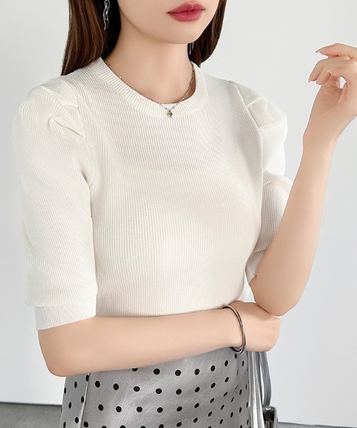COCOMOMO（ココモモ）の「五分袖 クルーネック パフショル リブニット（ニット/セーター・レディース・ブルー/ホワイト/ピンク/グリーン/ブラック・FREE）」の8枚目の写真