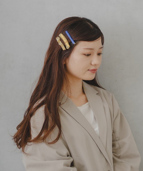 BIRTHDAY BAR（バースデイバー）の「ニュアンスヘアクリップセット カラー（バレッタ/ヘアクリップ・レディース・ブルー/グレー・フリー）」の8枚目の写真