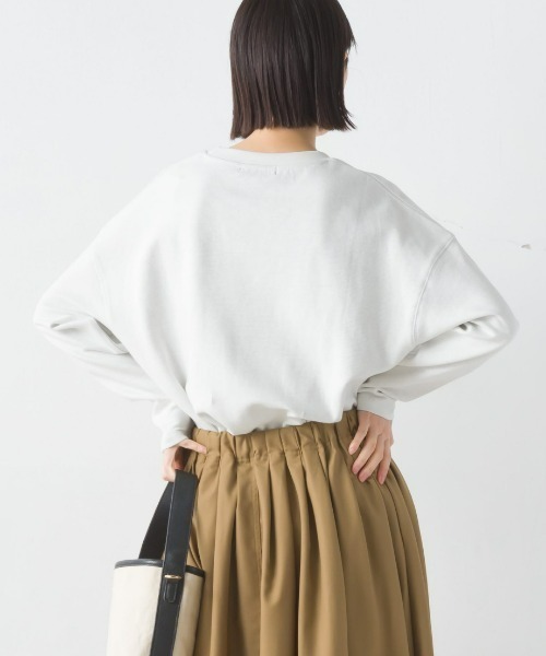 OMNES（オムネス）の「リップルダブルフェイス裾ラウンド長袖Tシャツ（Tシャツ/カットソー・レディース・ブラック/ベージュ/ホワイト/ネイビー・LARGE/MEDIUM）」の7枚目の写真