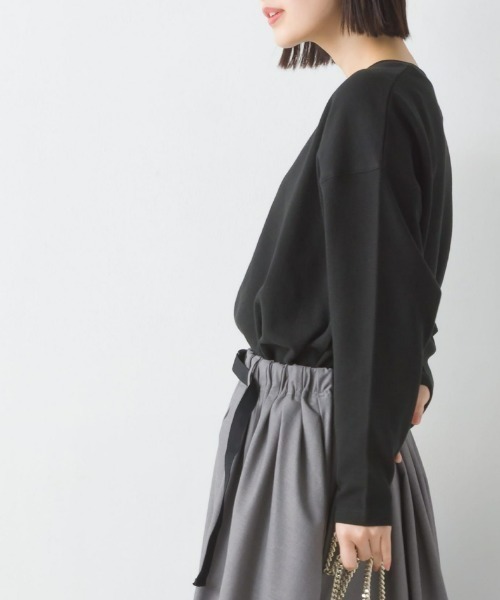 OMNES（オムネス）の「リップルダブルフェイス裾ラウンド長袖Tシャツ（Tシャツ/カットソー・レディース・ブラック/ベージュ/ホワイト/ネイビー・LARGE/MEDIUM）」の11枚目の写真
