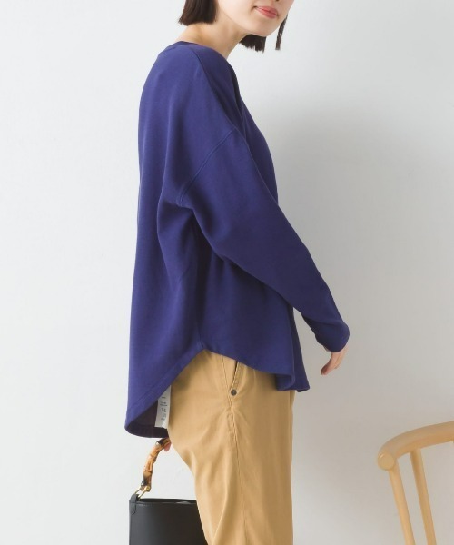 OMNES（オムネス）の「リップルダブルフェイス裾ラウンド長袖Tシャツ（Tシャツ/カットソー・レディース・ブラック/ベージュ/ホワイト/ネイビー・LARGE/MEDIUM）」の21枚目の写真