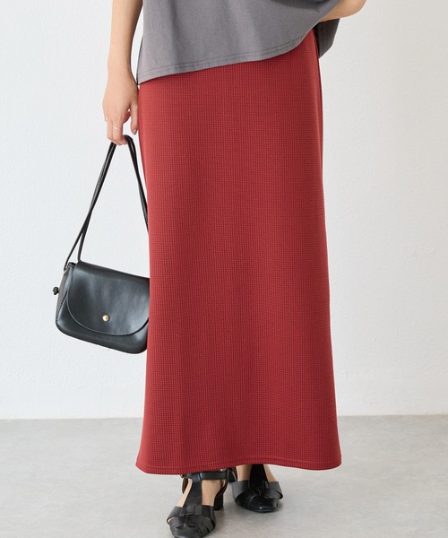 LAVEANGE(ラビアンジェ)の「ワッフルタイトスカート(スカート・レディース・チャコールグレー/ブルー/ブラック/ボルドー/カーキ/イエロー/グリーン/ピンク・4L/3L/LL/M/5L)」の8枚目の写真