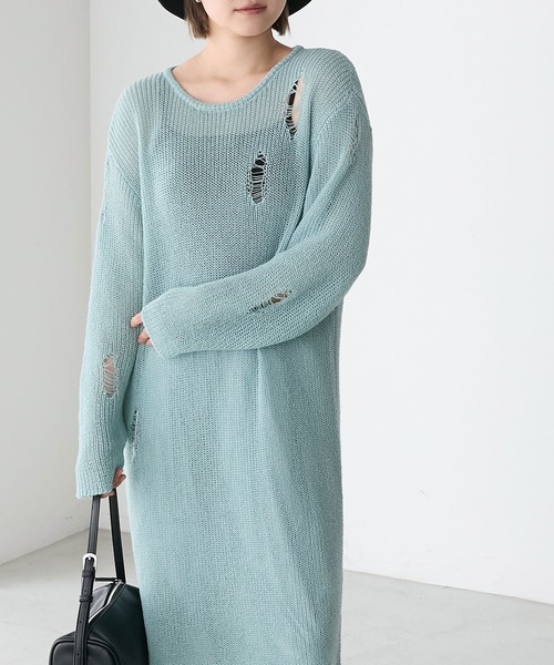 forksy.（フォルクシー）の「【forksy.】ダメージニットワンピース（ワンピース・レディース・チャコール/オフホワイト/サックスブルー・FREE）」の3枚目の写真